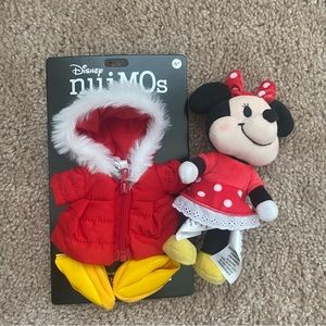 Brand New Official Minnie Mouse nuiMOs with winter outfit